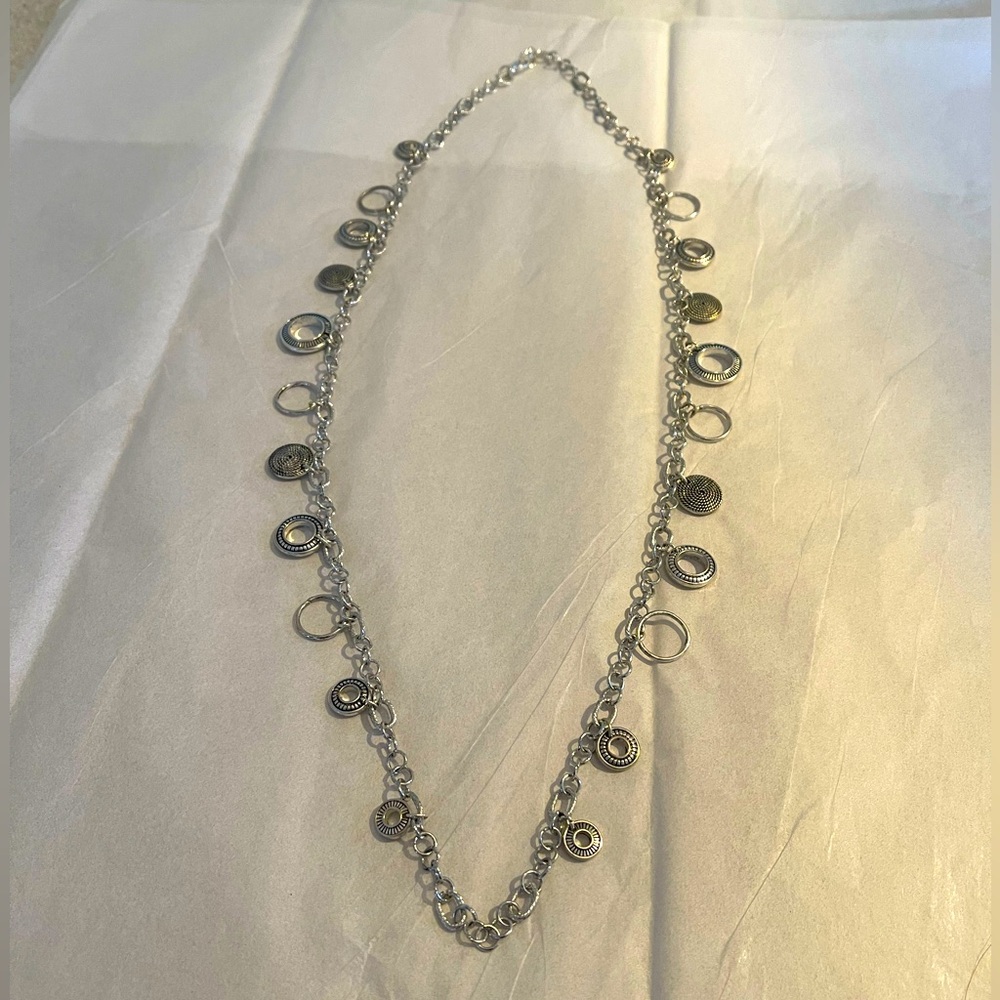 NWOT Necklace with Circular Pendants